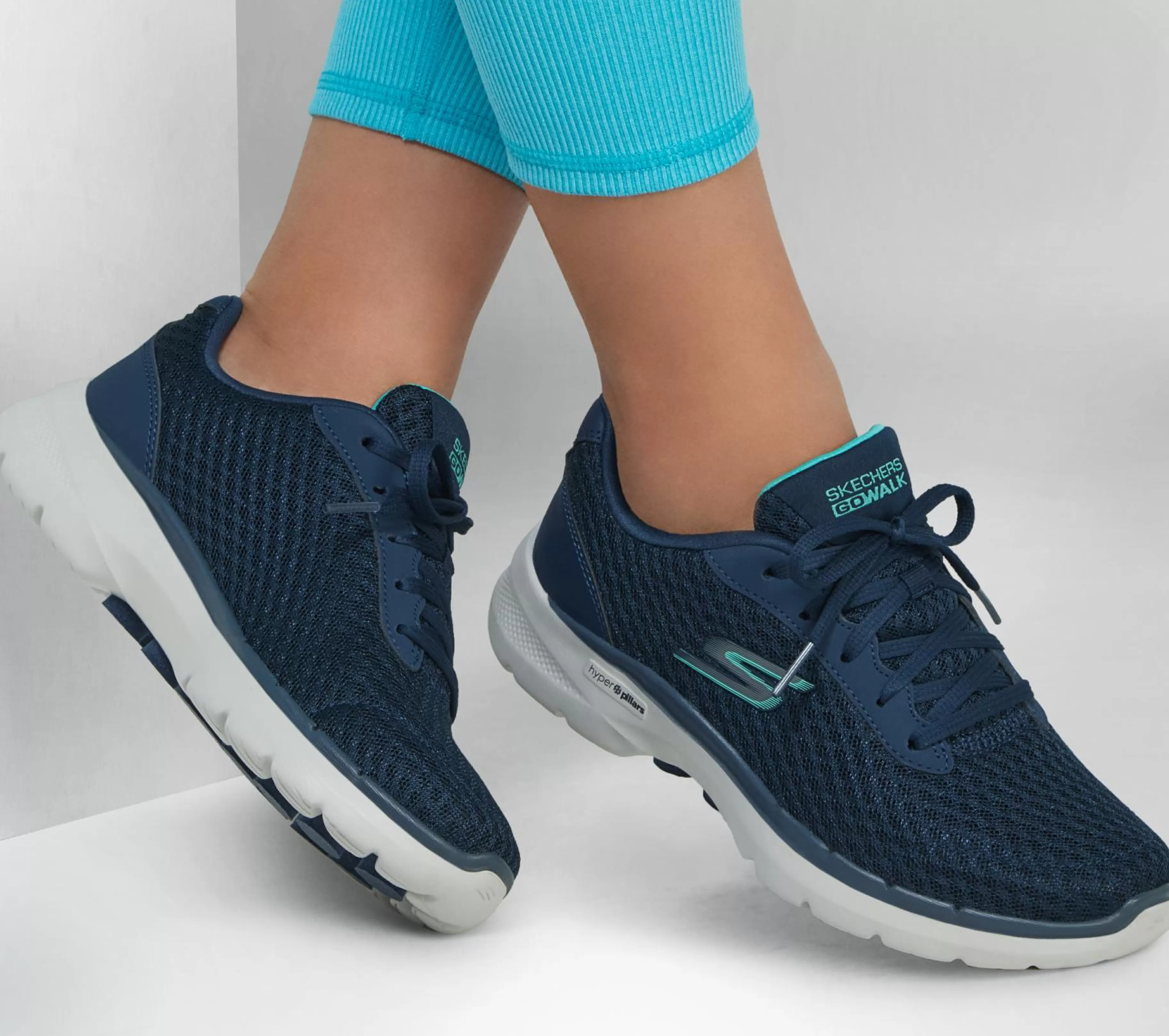 Com Atacadores | Sapatilhas | SKECHERS GO WALK 6 - Iconic Vision NAVY / TURQUESA