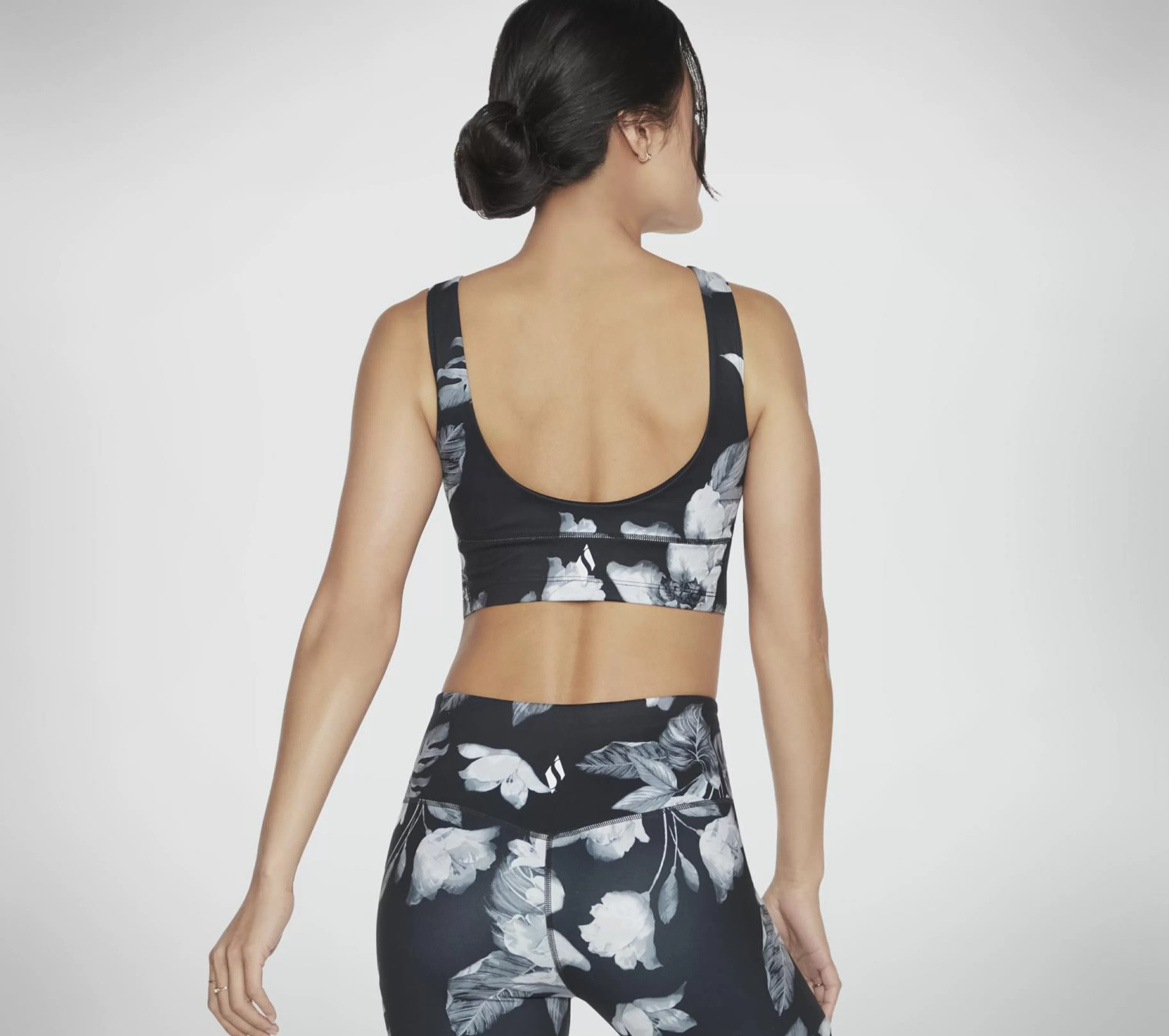 Partes De Cima | Partes De Cima | SKECHERS GOSCULPT Magnolia Dreams Longline Bra PRETO / MULTICOR