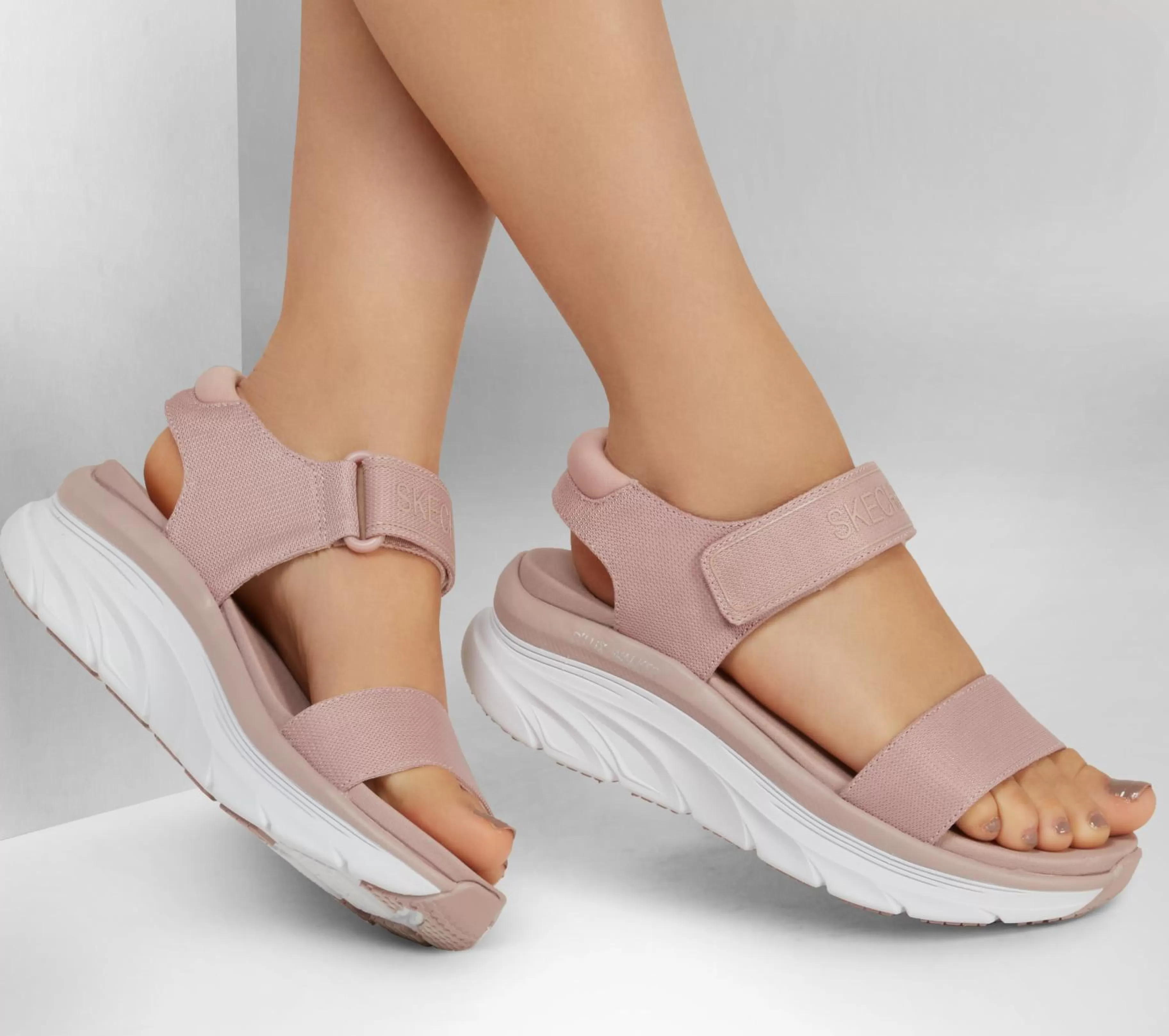 Sandálias | SKECHERS Relaxed Fit: D'Lux Walker - New Block BLUSH