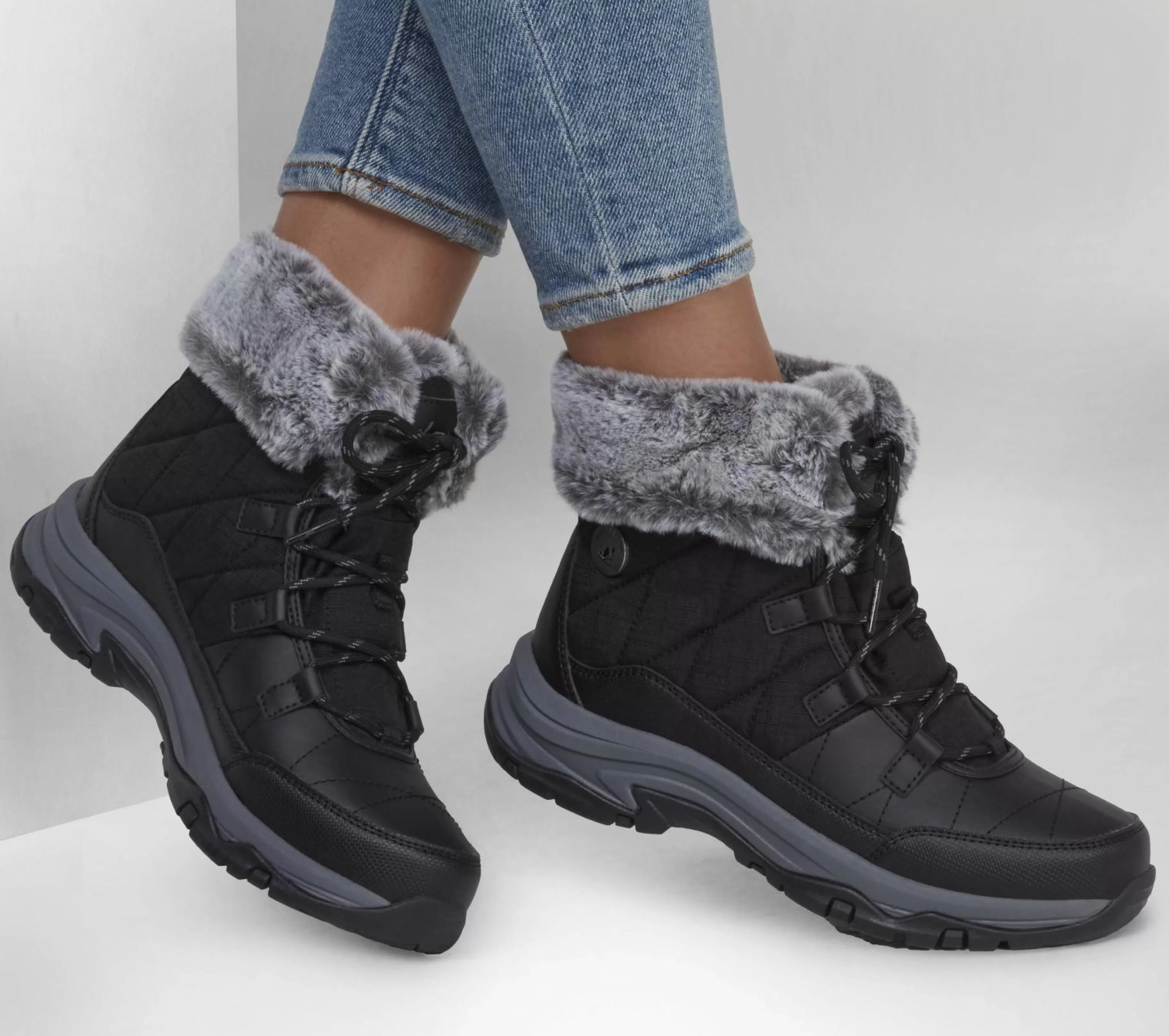 Com Atacadores | Botas | SKECHERS Relaxed Fit: Trego - Winter Feelings PRETO