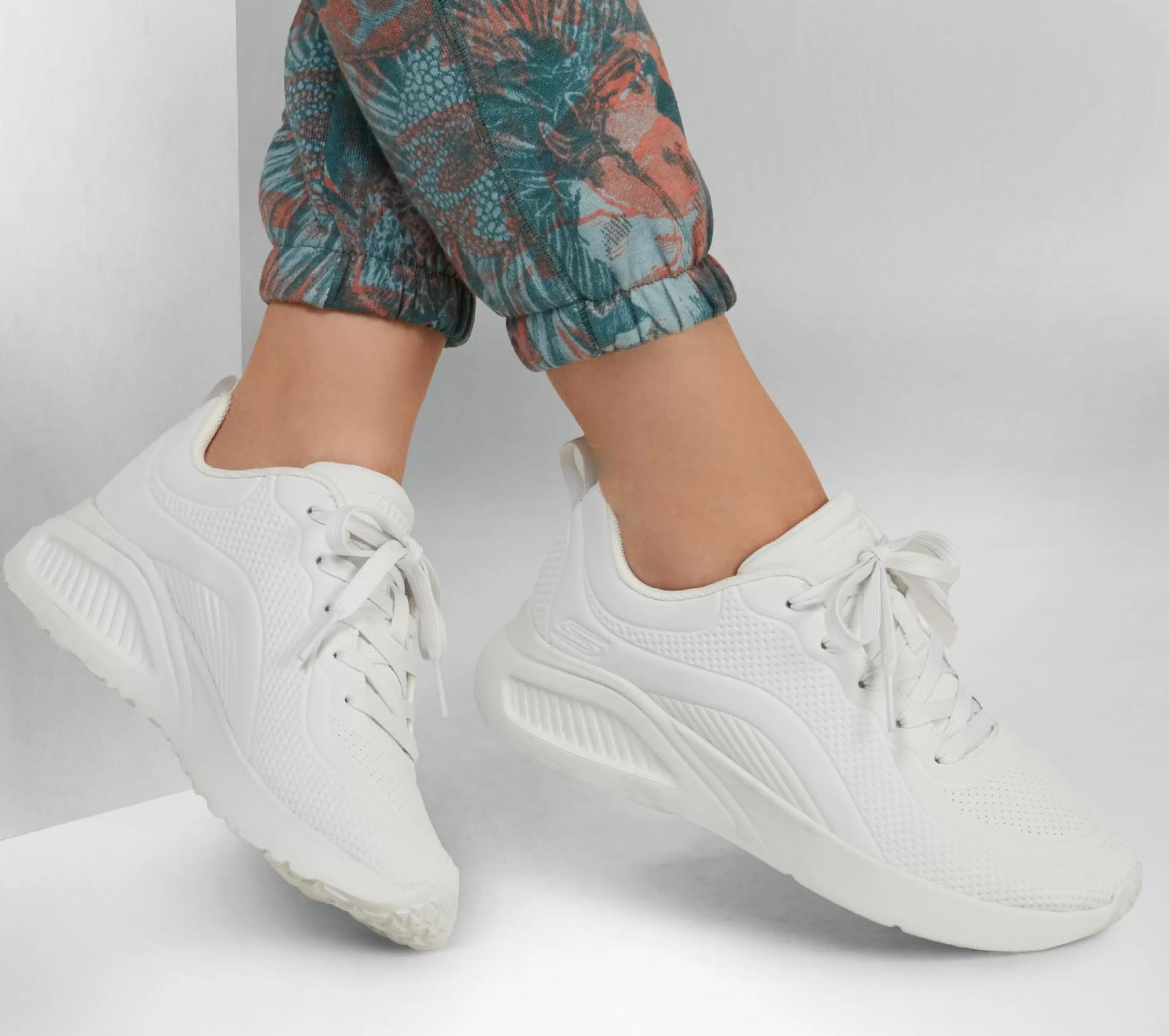 Com Atacadores | Sapatilhas | SKECHERS BOBS Sport Buno - How Sweet BRANCO