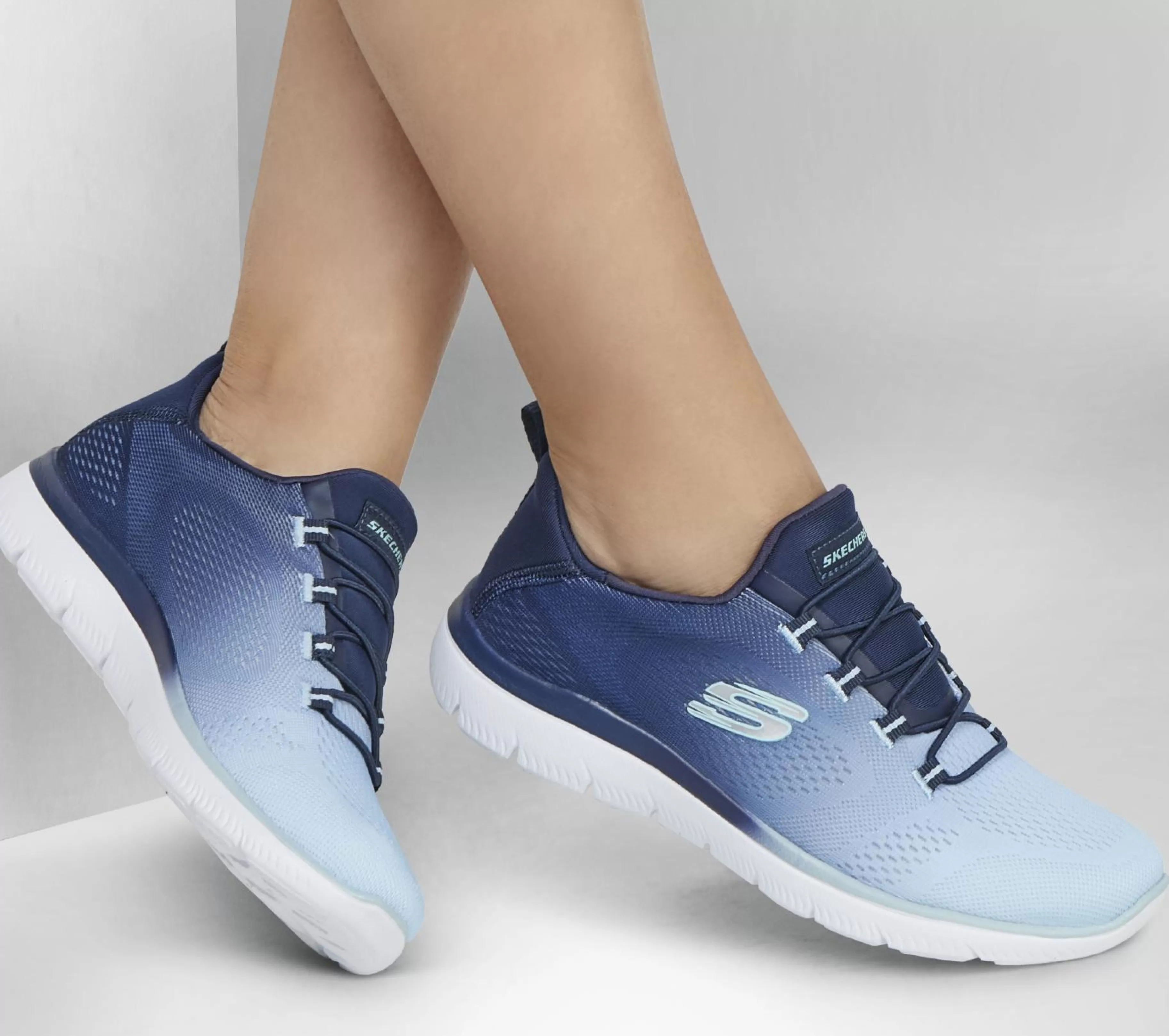 Calçado Sem Atacadores | Sapatilhas Casuais | SKECHERS Summits - Bright Charmer NAVY